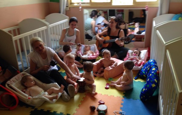 MÚSICA NO BERÇÁRIO I Professora Tânia Gil