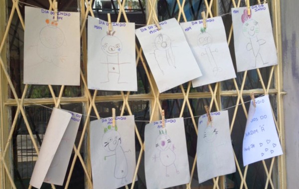 ATIVIDADES FEITAS PELOS ALUNOS “DIA DO ÍNDIO”E “DIA DO LIVRO”