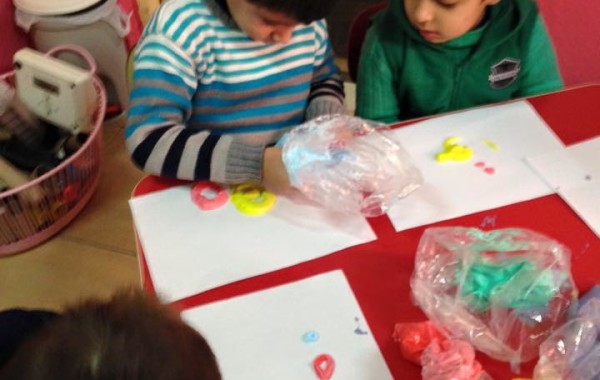 DESCOBRINDO OS PLANETAS – JARDIM A