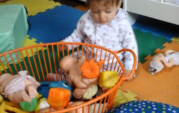 ATIVIDADE  BRINQUEDO LIVRE – Berçário I  Prof. Rosaura